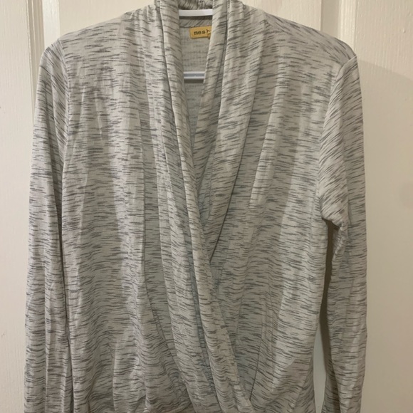 Grey Wrap Sweater - Medium - Picture 1 of 3